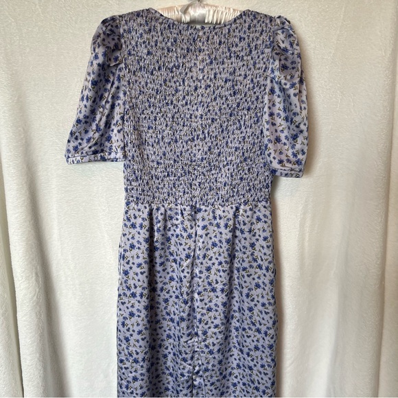 Lost + Wander blue purple floral puff sleeve midi dress medium - Picture 8 of 14